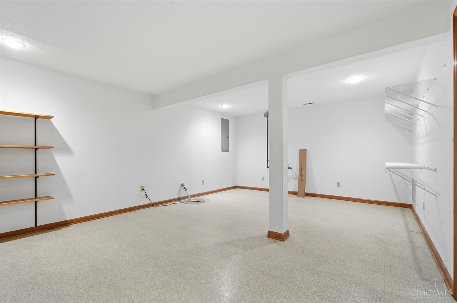 417 Kenec Drive, Middletown, OH, 45042 — photo 41