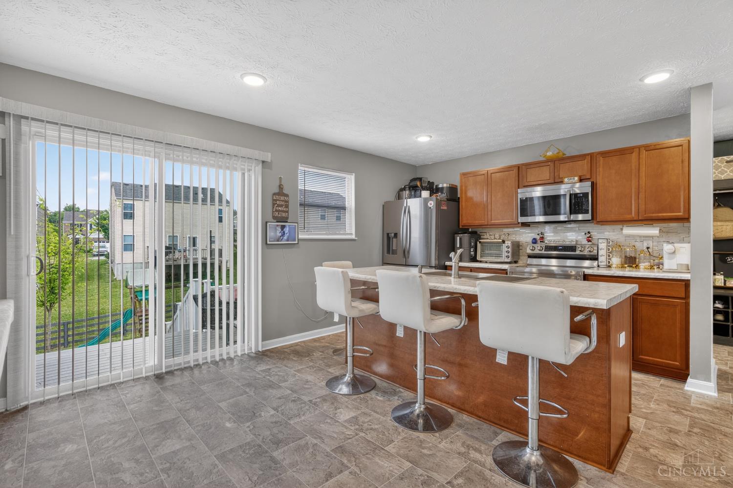 2856 Pine Leaf Court, Hamilton, OH, 45013 — photo 9