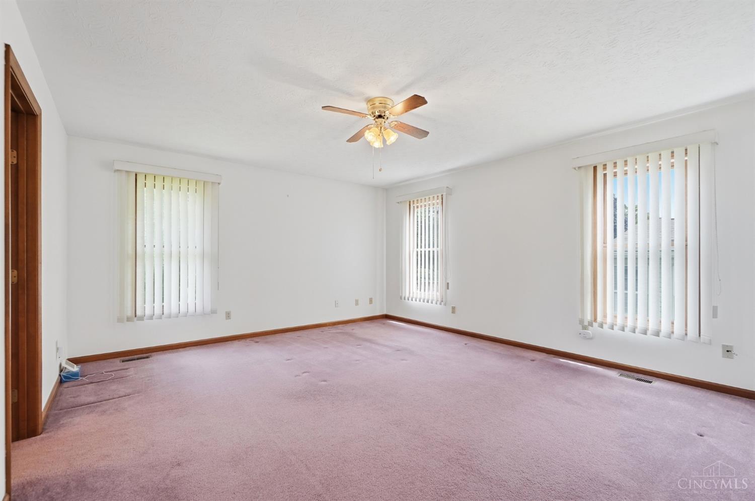 417 Kenec Drive, Middletown, OH, 45042 — photo 25