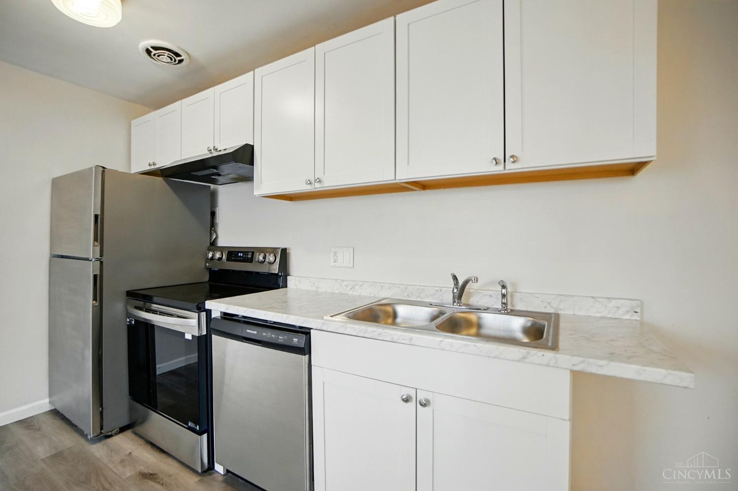 7839 Newbedford Avenue #4, Cincinnati, OH, 45237 — photo 14
