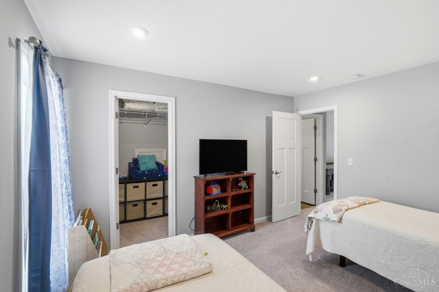 8260 Button Bush Place, West Chester, OH, 45069 — photo 15
