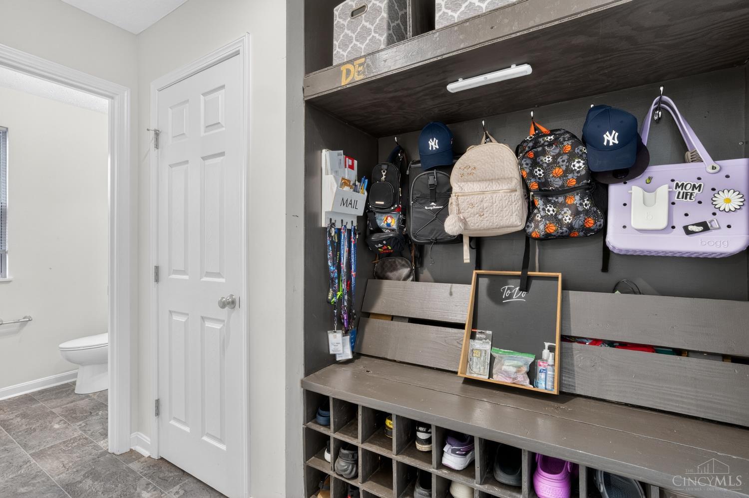 2856 Pine Leaf Court, Hamilton, OH, 45013 — photo 12