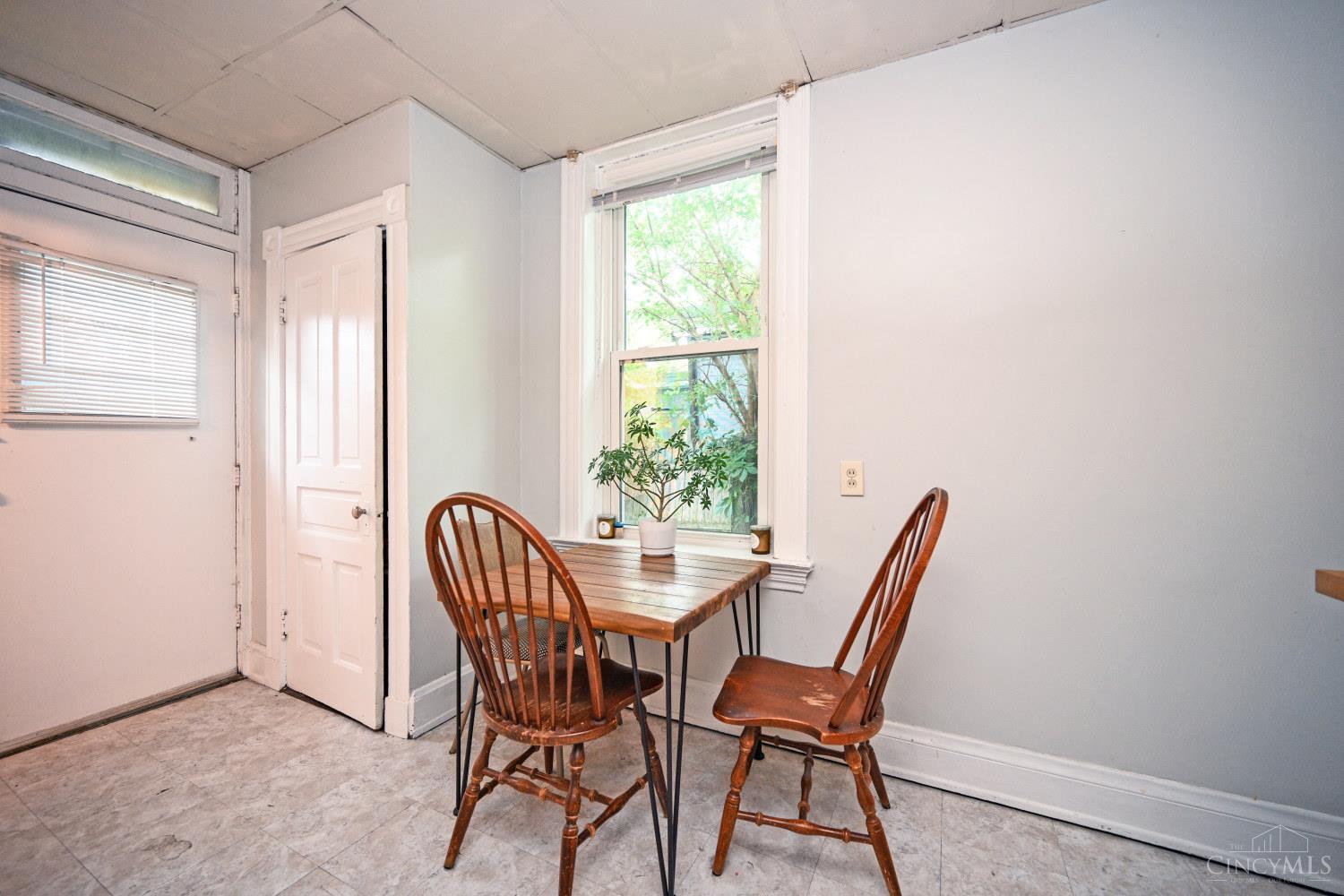 4232 Kirby Avenue, Cincinnati, OH, 45223 — photo 12