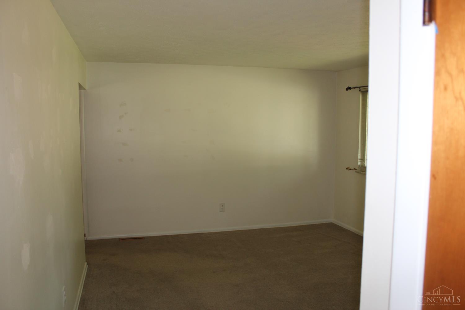 12122 Wincanton Drive, Colerain Twp, OH, 45231 — photo 4