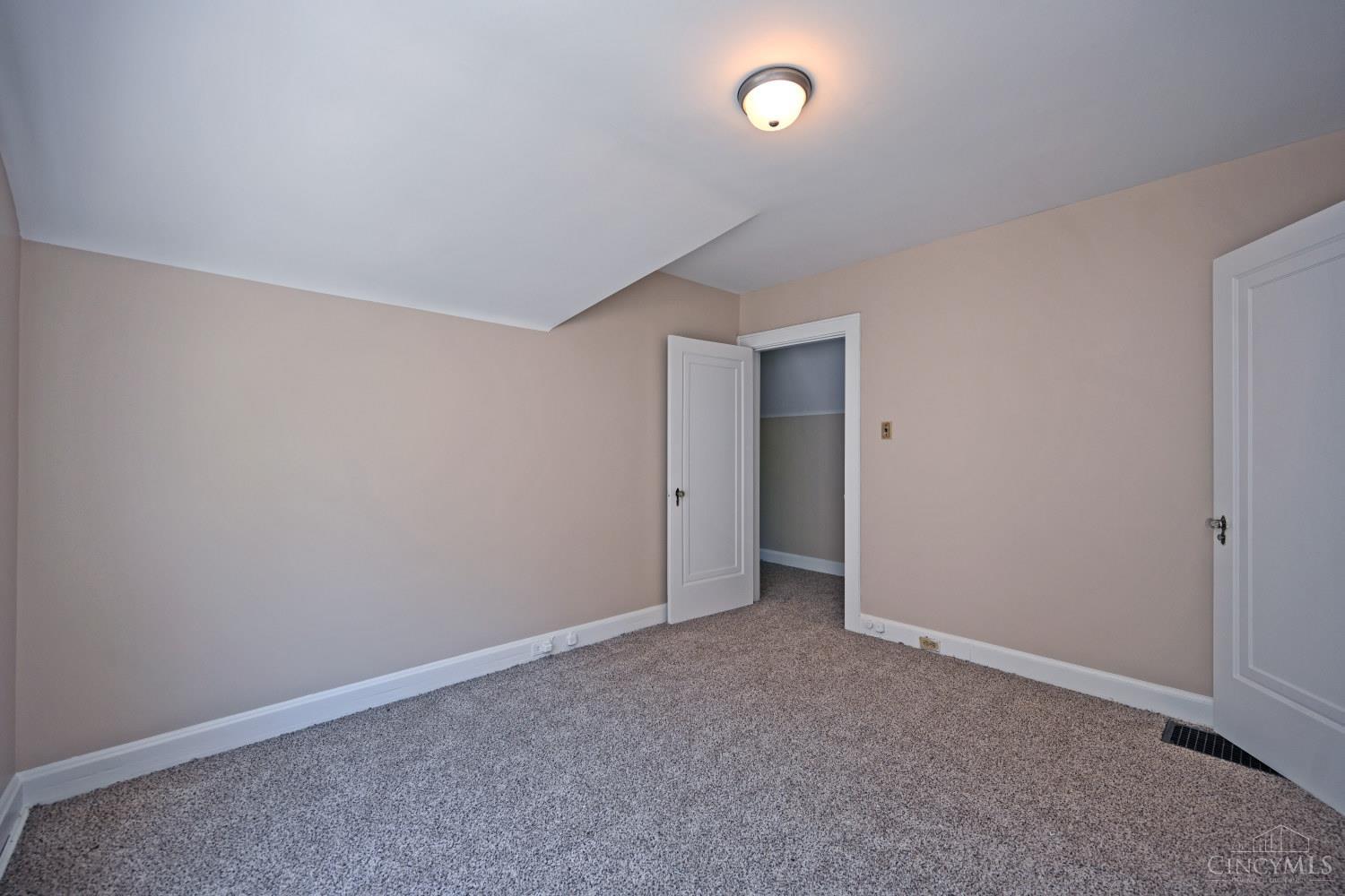 3955 Ardmore Avenue, Cincinnati, OH, 45229 — photo 32