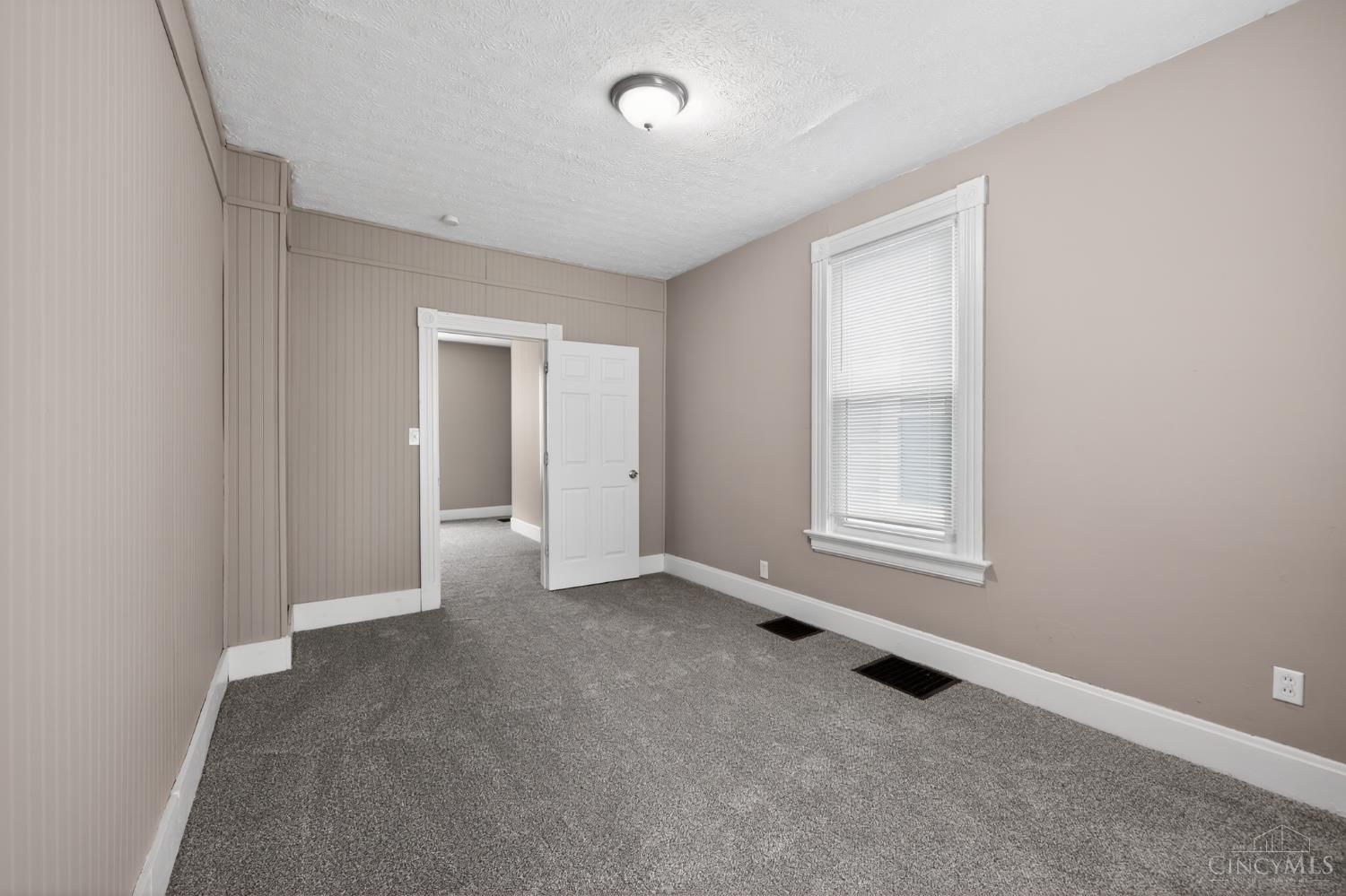 2074 Benninghofen Avenue, Hamilton, OH, 45015 — photo 9