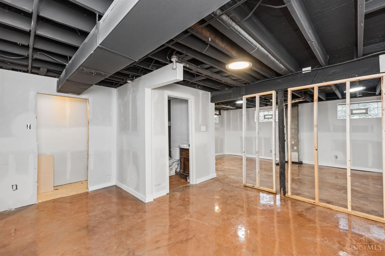 5018 Ravenna Street, Cincinnati, OH, 45227 — photo 40