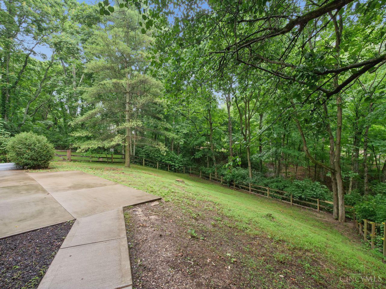 10890 Mockernut Drive, Harrison Twp, OH, 45030 — photo 37