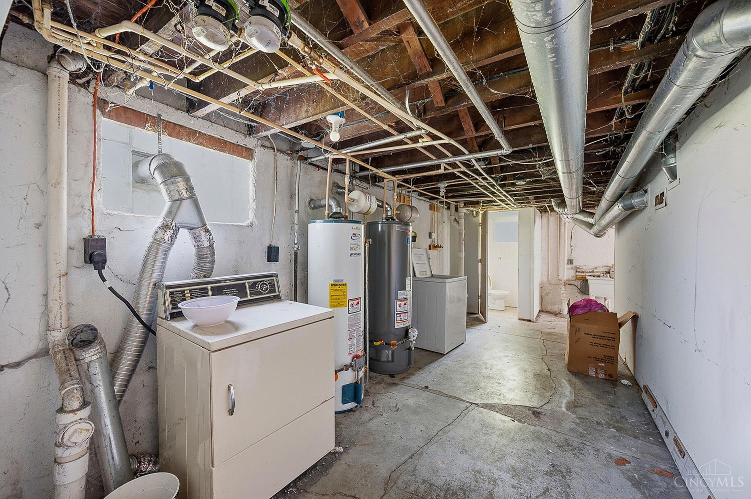 926 Elberon Avenue, Cincinnati, OH, 45205 — photo 27