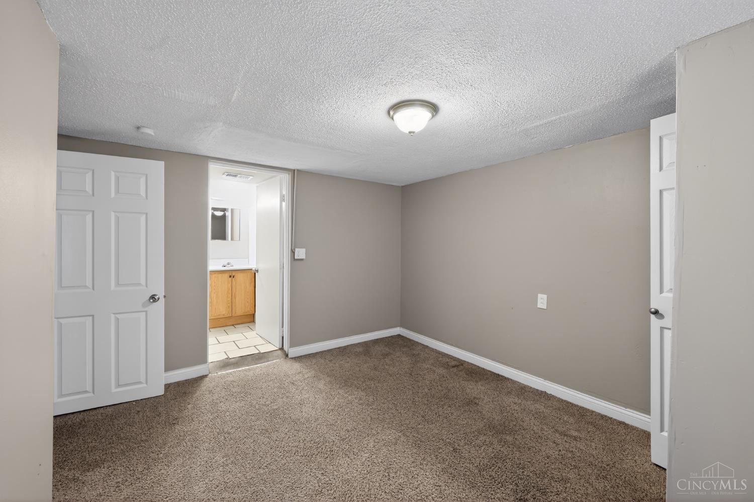 6586 Parrish Avenue, North College Hill, OH, 45237 — photo 27