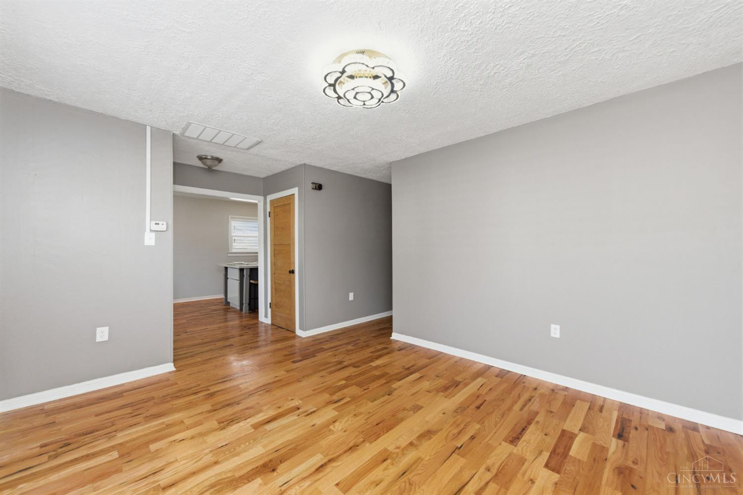 5018 Ravenna Street, Cincinnati, OH, 45227 — photo 12