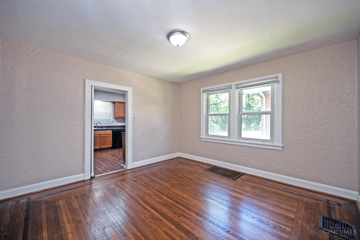 3955 Ardmore Avenue, Cincinnati, OH, 45229 — photo 10