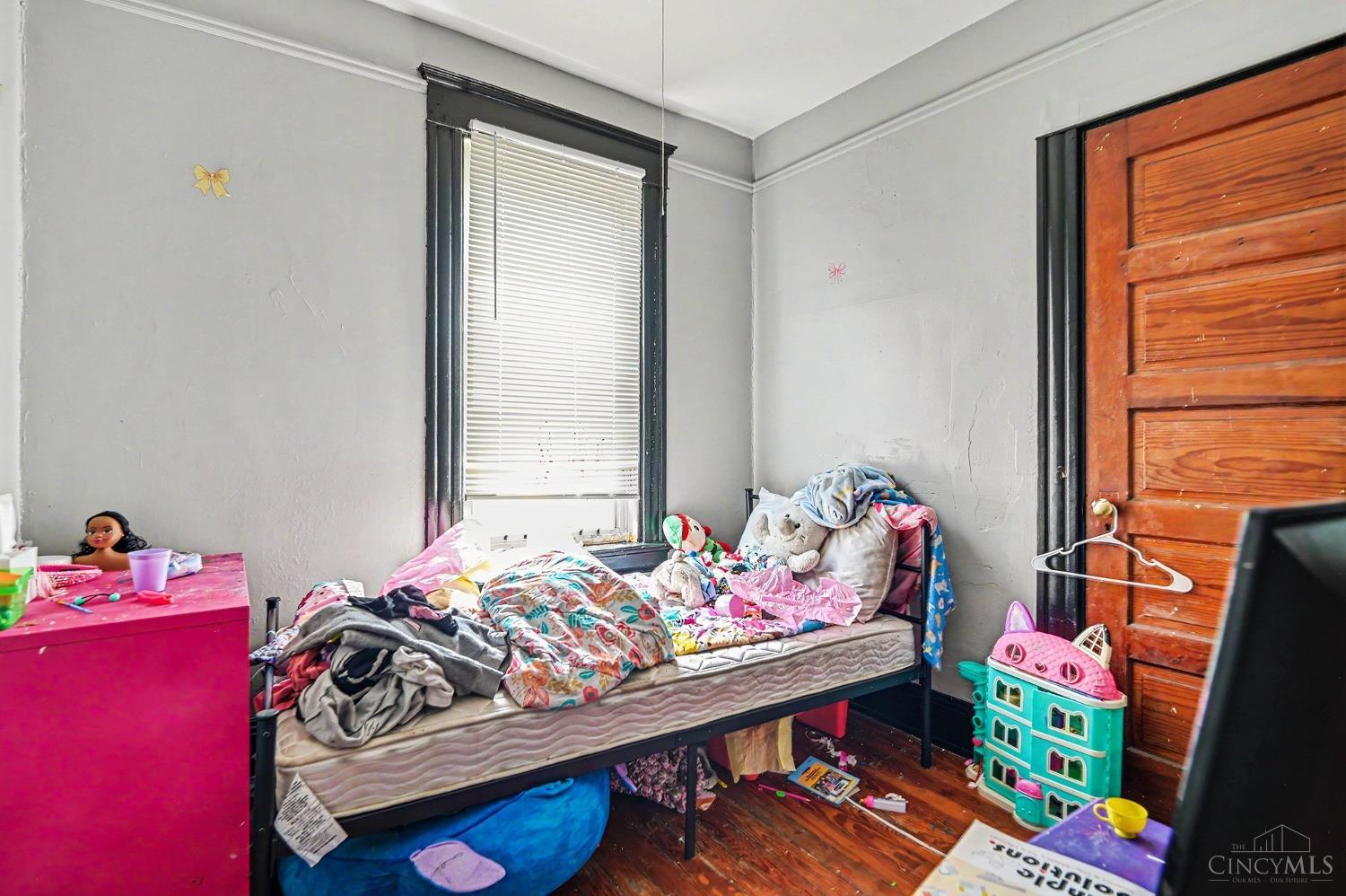 3566 Vine Street, Cincinnati, OH, 45220 — photo 11