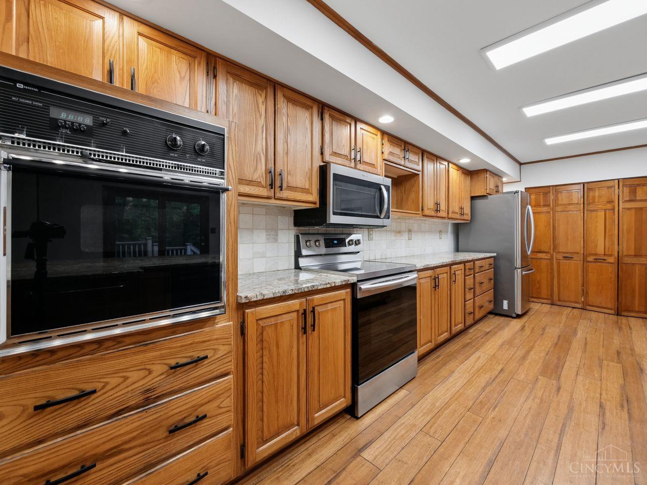 10890 Mockernut Drive, Harrison Twp, OH, 45030 — photo 12