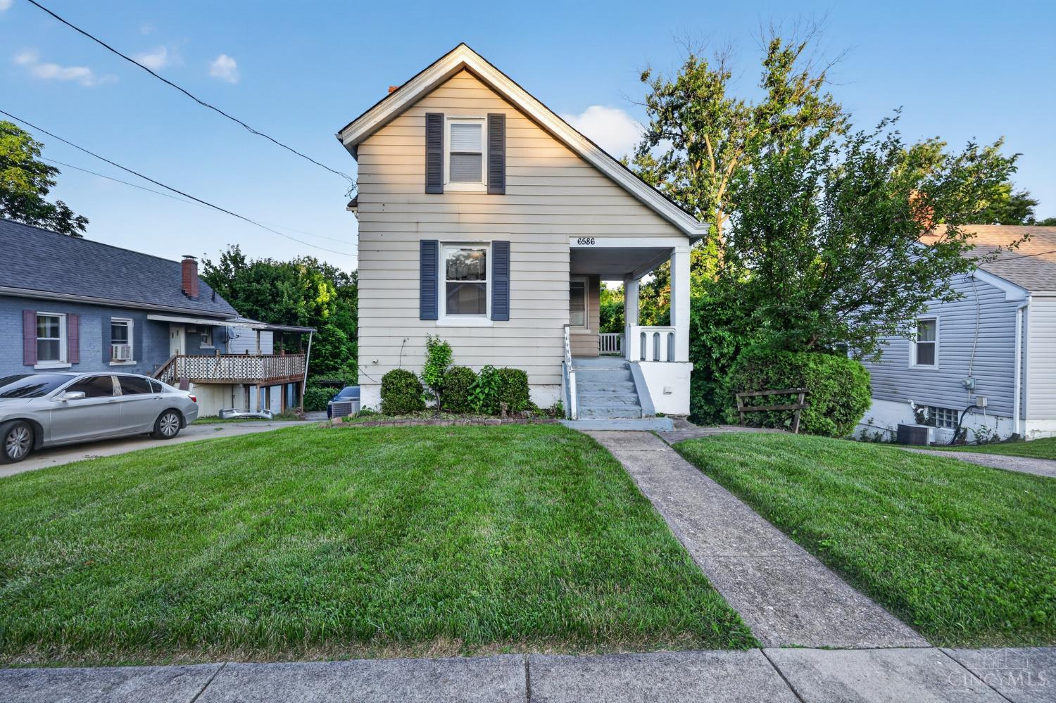 6586 Parrish Avenue, North College Hill, OH, 45237