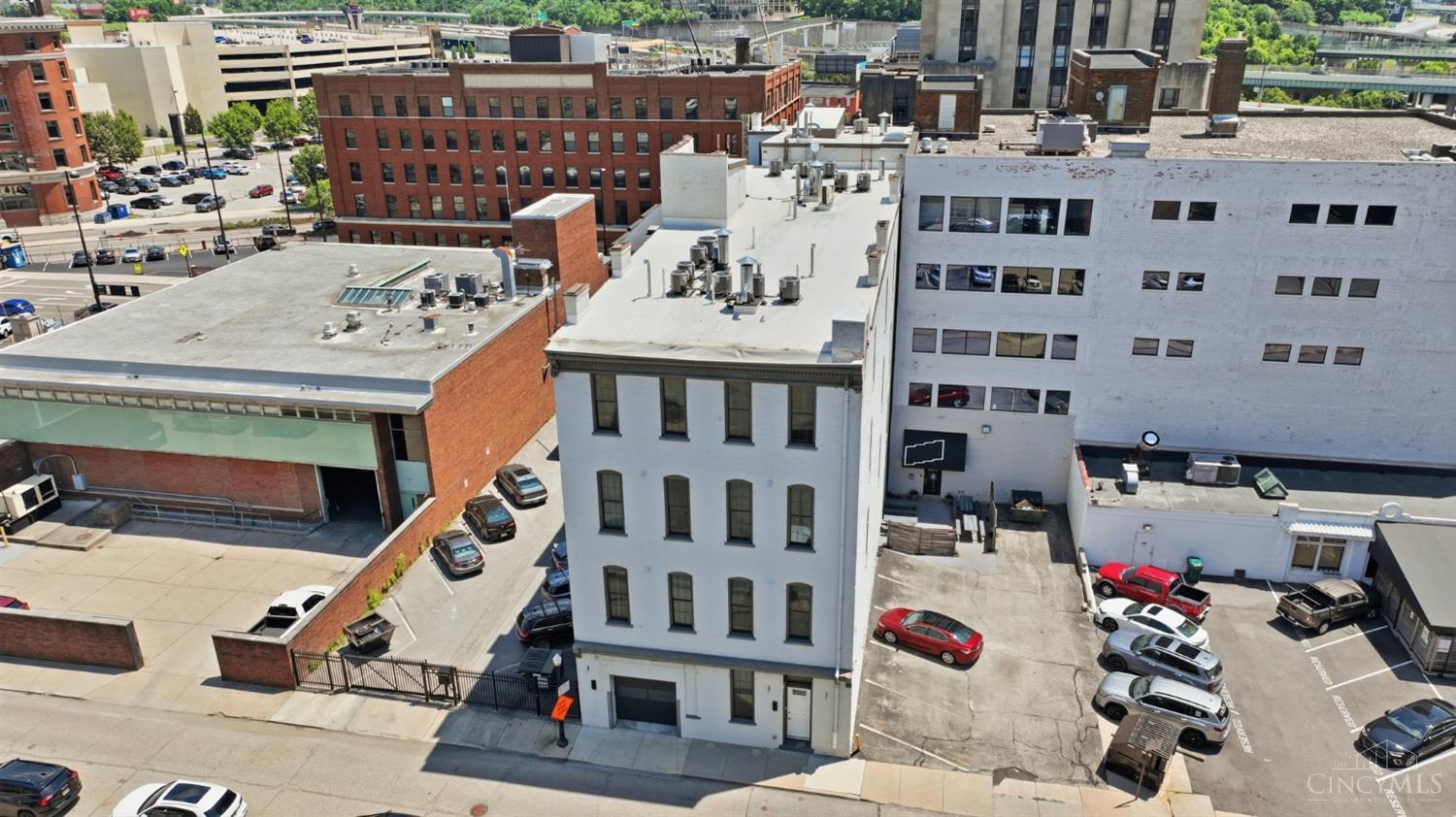 813 Broadway Street