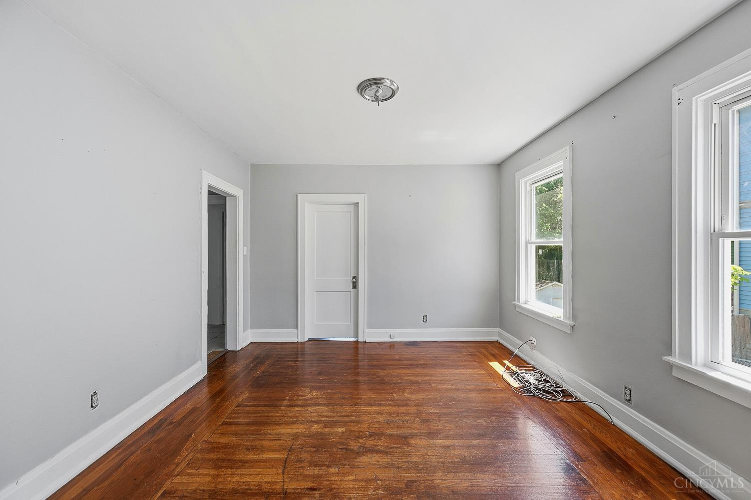 926 Elberon Avenue, Cincinnati, OH, 45205 — photo 11