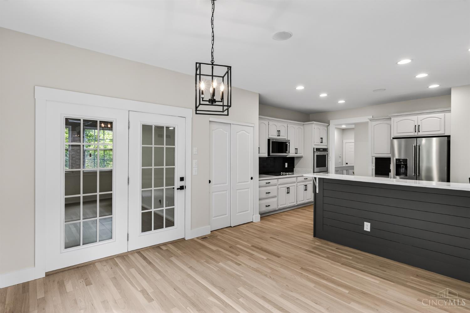 956 Palomar Drive, Miami Twp, OH, 45140 — photo 13