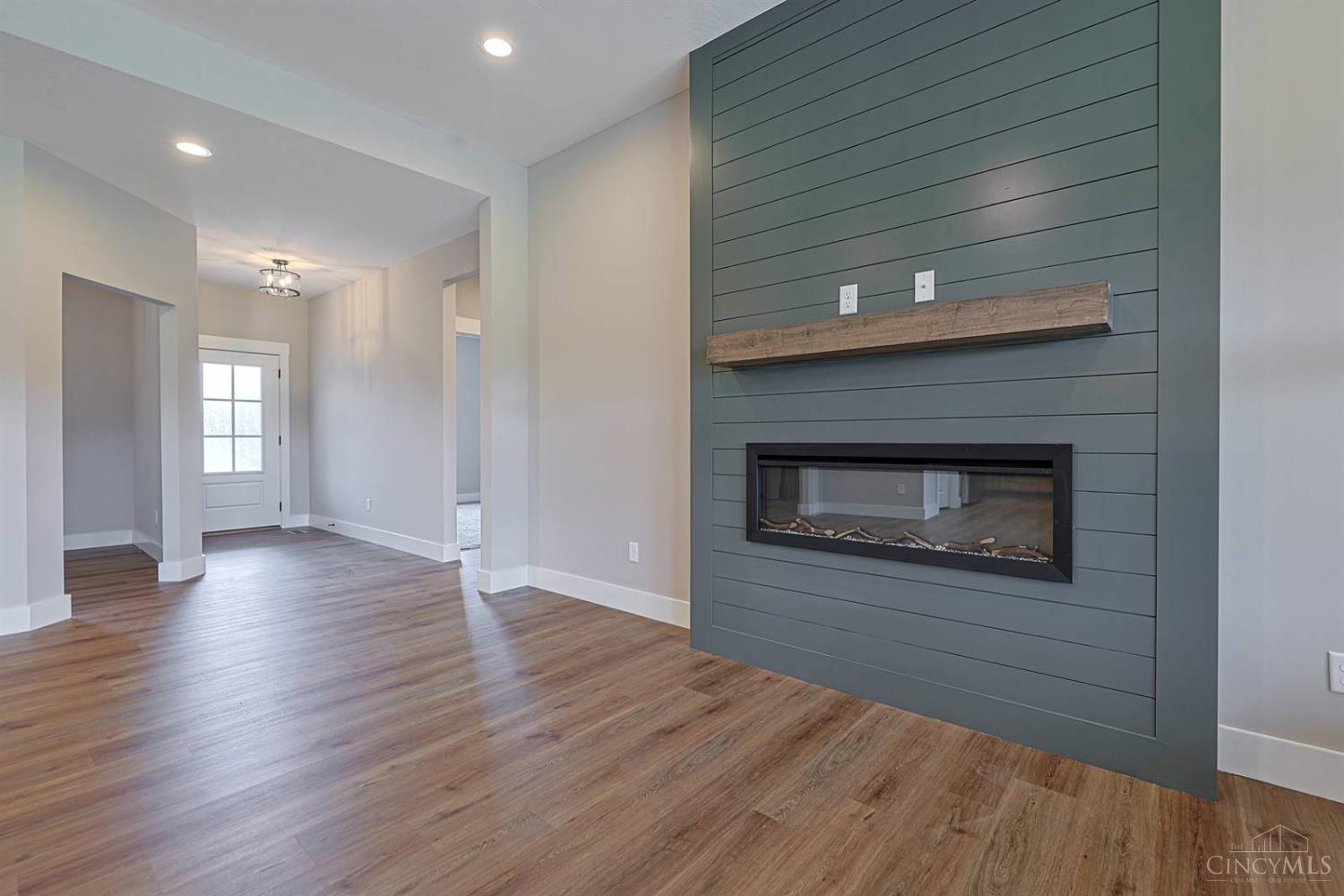 3664 Silax Drive, Ross Twp, OH, 45013 — photo 10