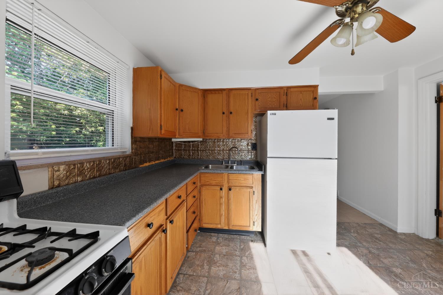 2505 Rack Court, Cincinnati, OH, 45239 — photo 14