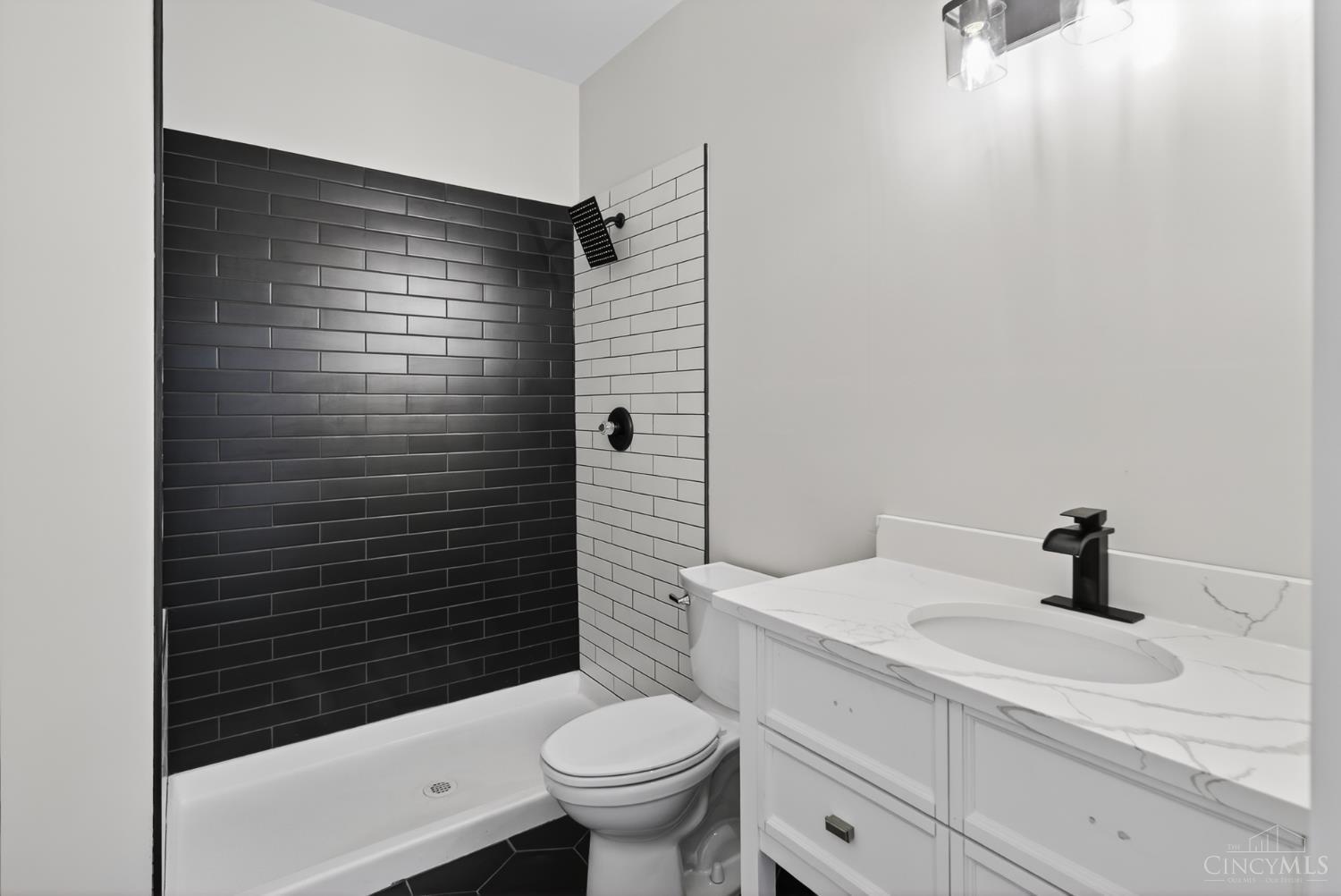 956 Palomar Drive, Miami Twp, OH, 45140 — photo 17