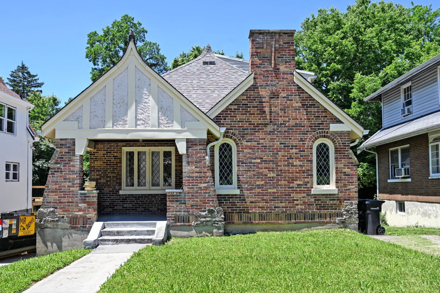 3955 Ardmore Avenue, Cincinnati, OH, 45229