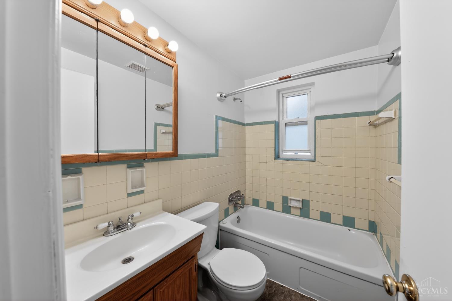 2505 Rack Court, Cincinnati, OH, 45239 — photo 24