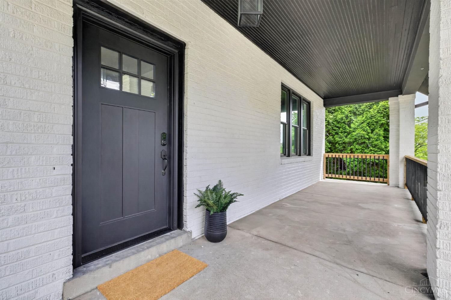 1016 Valley Lane, Cincinnati, OH, 45229 — photo 4
