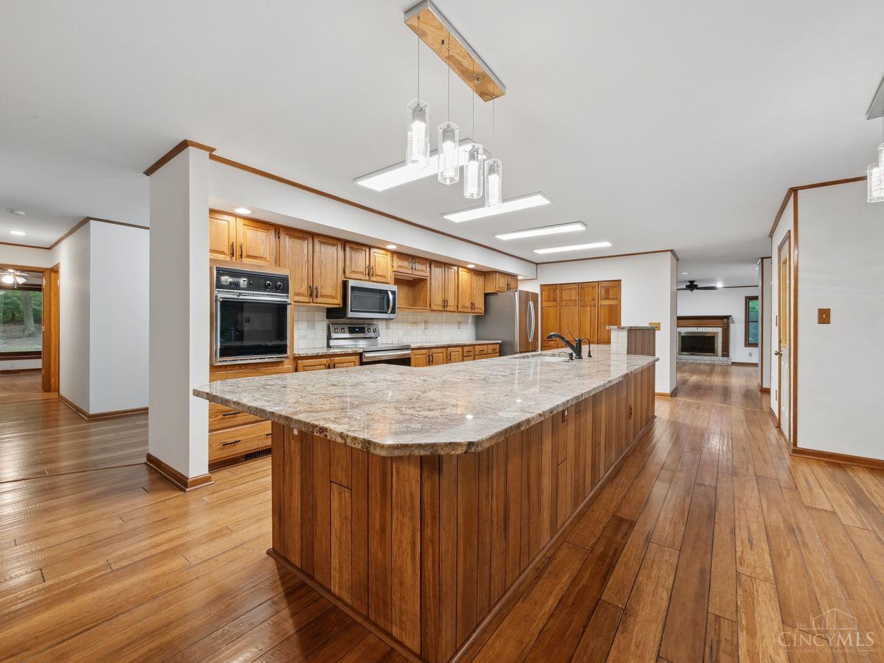 10890 Mockernut Drive, Harrison Twp, OH, 45030 — photo 8
