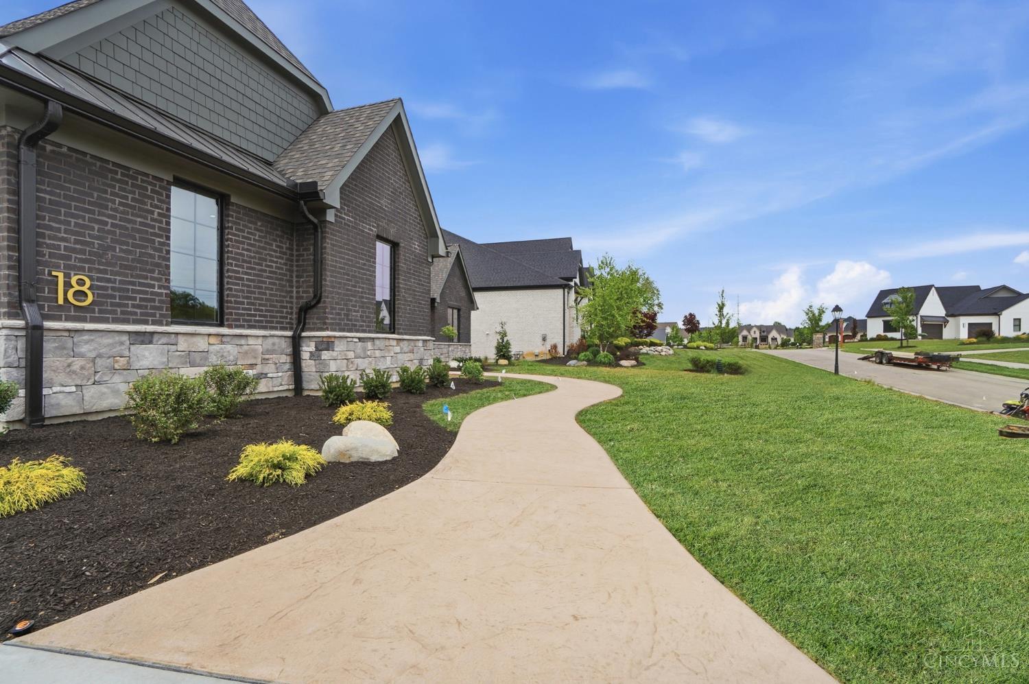 18 Chimney Ridge Drive