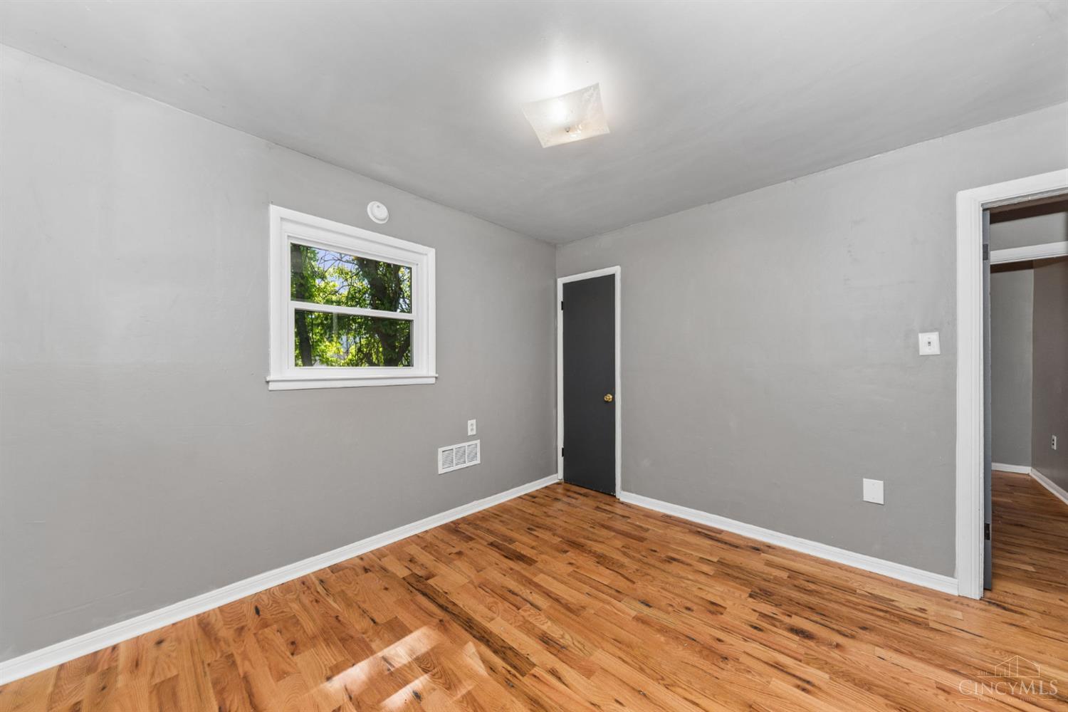 5018 Ravenna Street, Cincinnati, OH, 45227 — photo 33