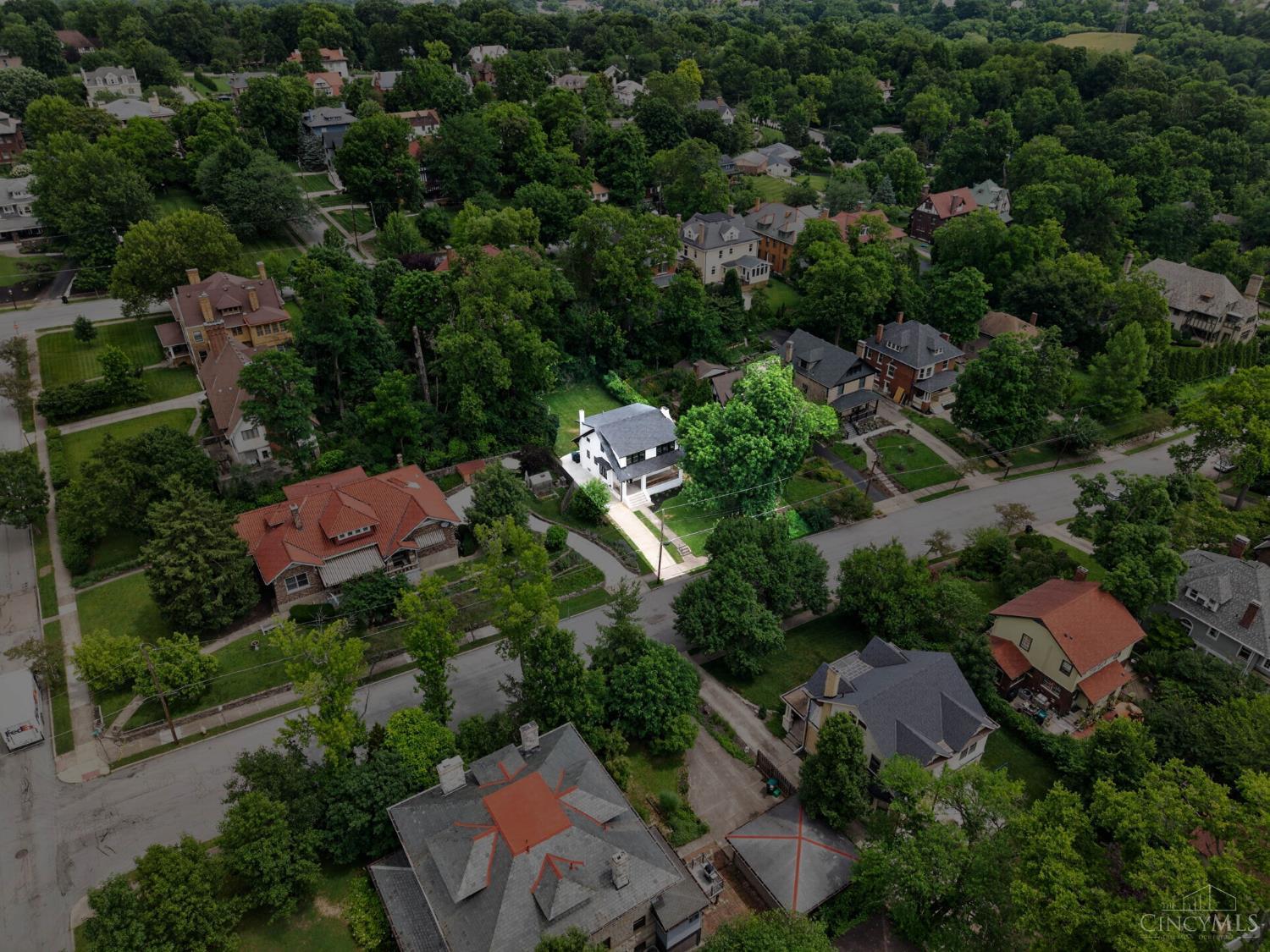 1016 Valley Lane, Cincinnati, OH, 45229 — photo 45
