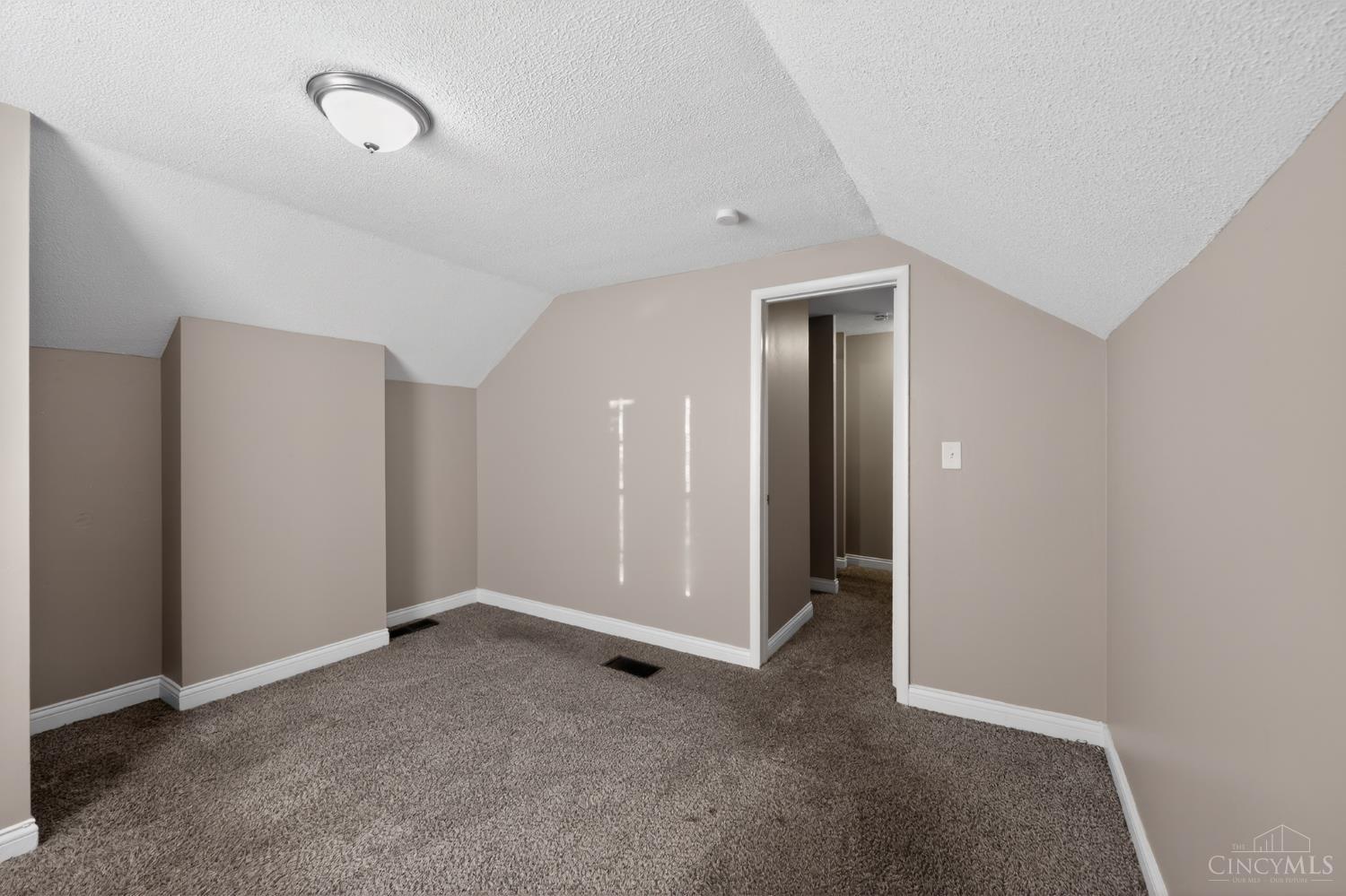 6586 Parrish Avenue, North College Hill, OH, 45237 — photo 26