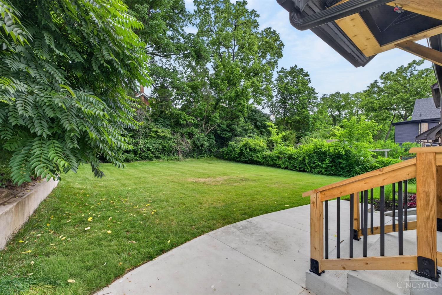 1016 Valley Lane, Cincinnati, OH, 45229 — photo 36