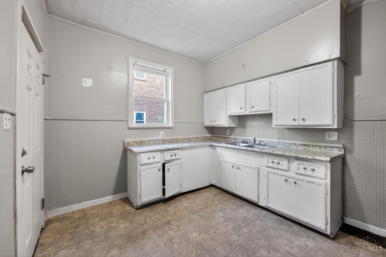 1222 Franklin Avenue, Cincinnati, OH, 45237 — photo 12