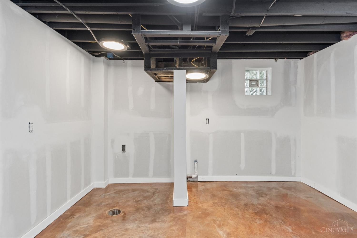 5018 Ravenna Street, Cincinnati, OH, 45227 — photo 38