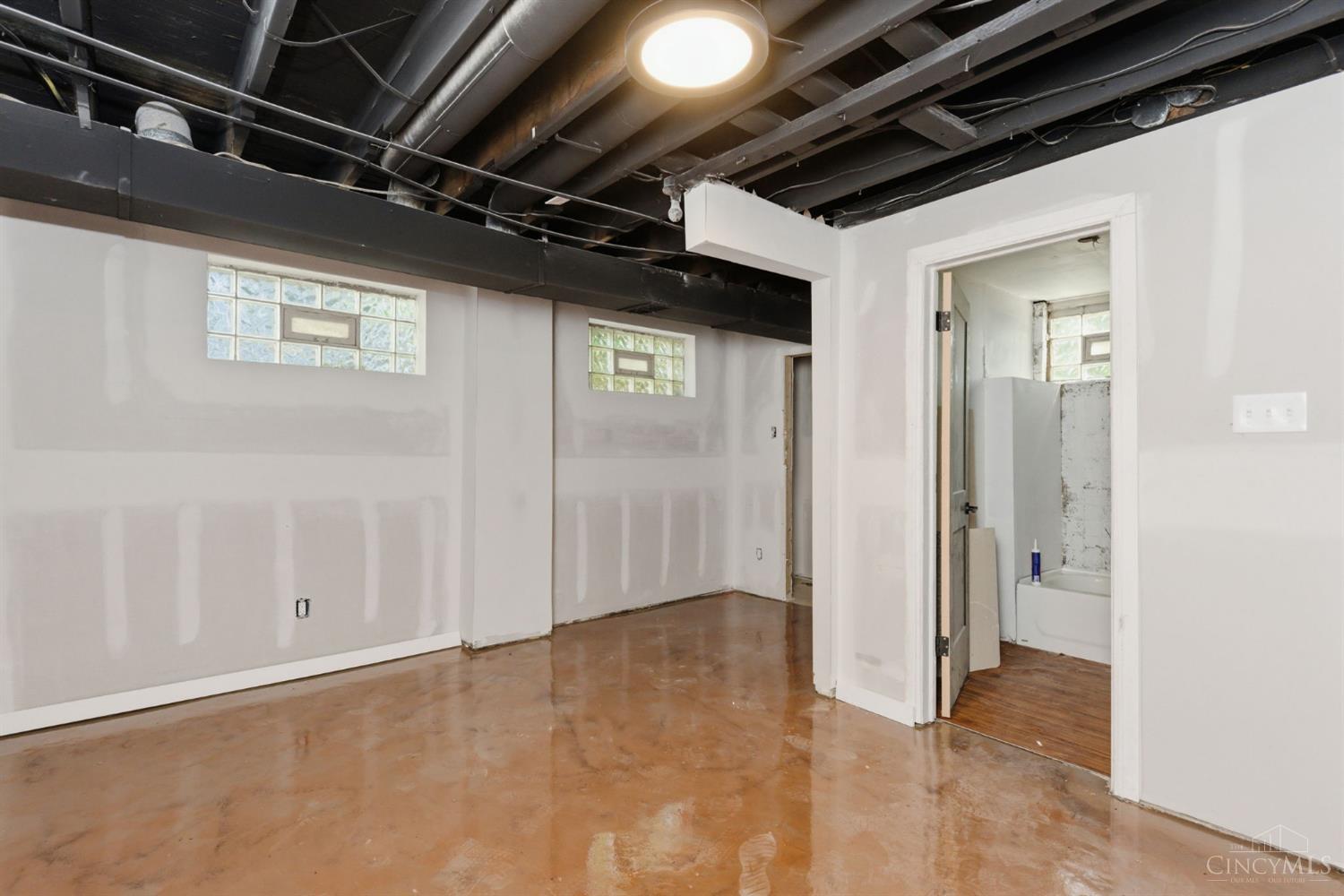 5018 Ravenna Street, Cincinnati, OH, 45227 — photo 36