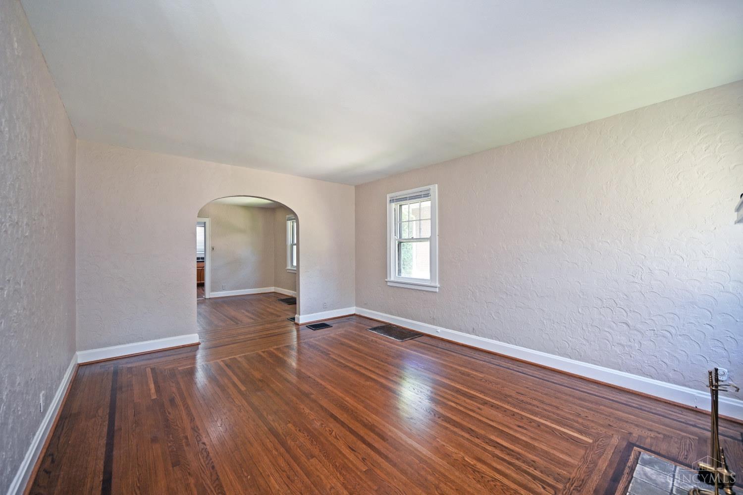 3955 Ardmore Avenue, Cincinnati, OH, 45229 — photo 5
