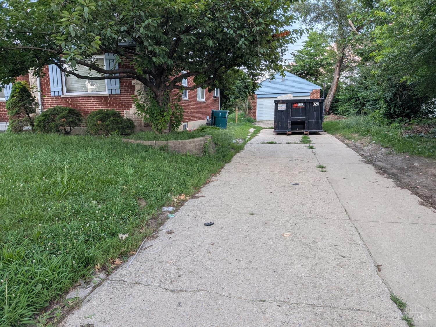 7284 Eastlawn Drive, Cincinnati, OH, 45237 — photo 3