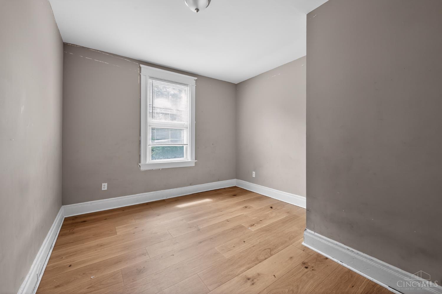 3118 Sunshine Avenue, Cincinnati, OH, 45211 — photo 18