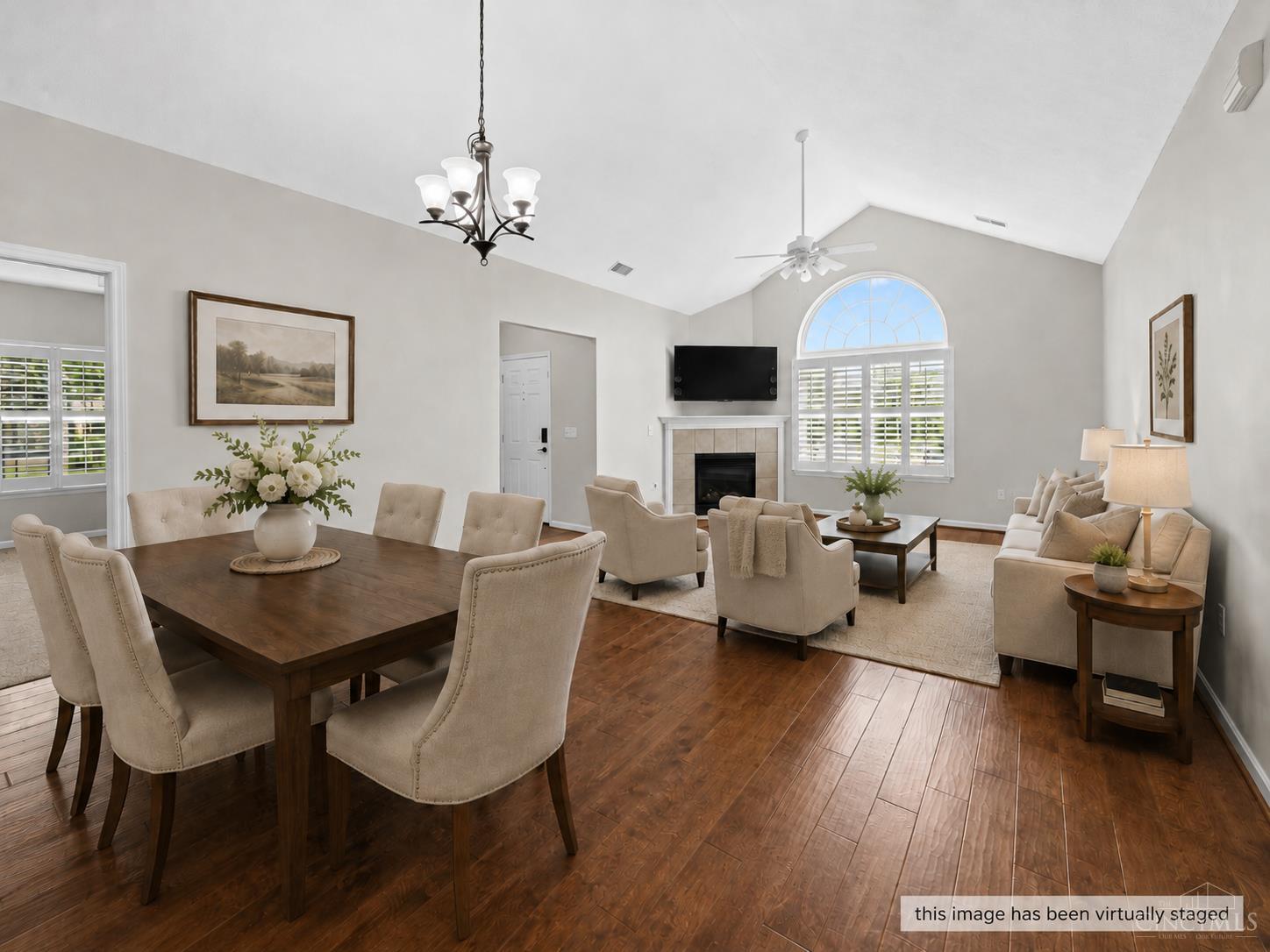 7151 Liberty Grand Drive, Liberty Twp, OH, 45069 — photo 4