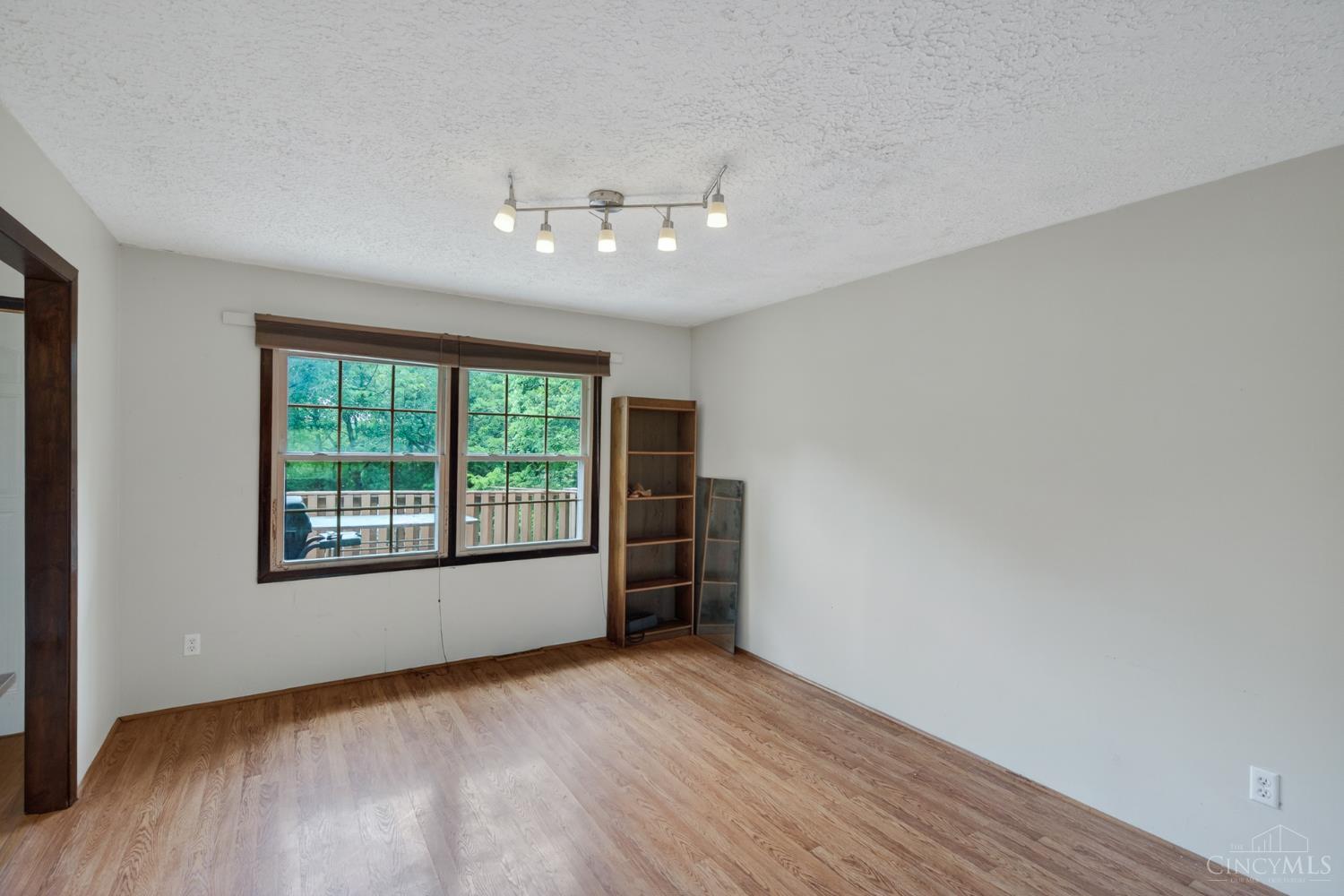 10657 Carolina Trace Road, Harrison Twp, OH, 45030 — photo 13
