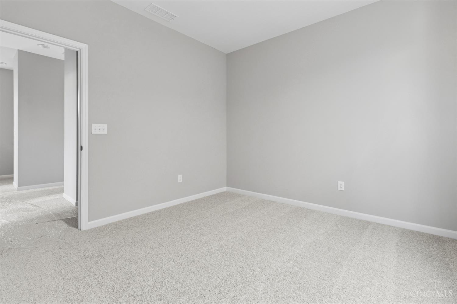 5682 Ohio Trail #4, Green Twp, OH, 45248 — photo 18
