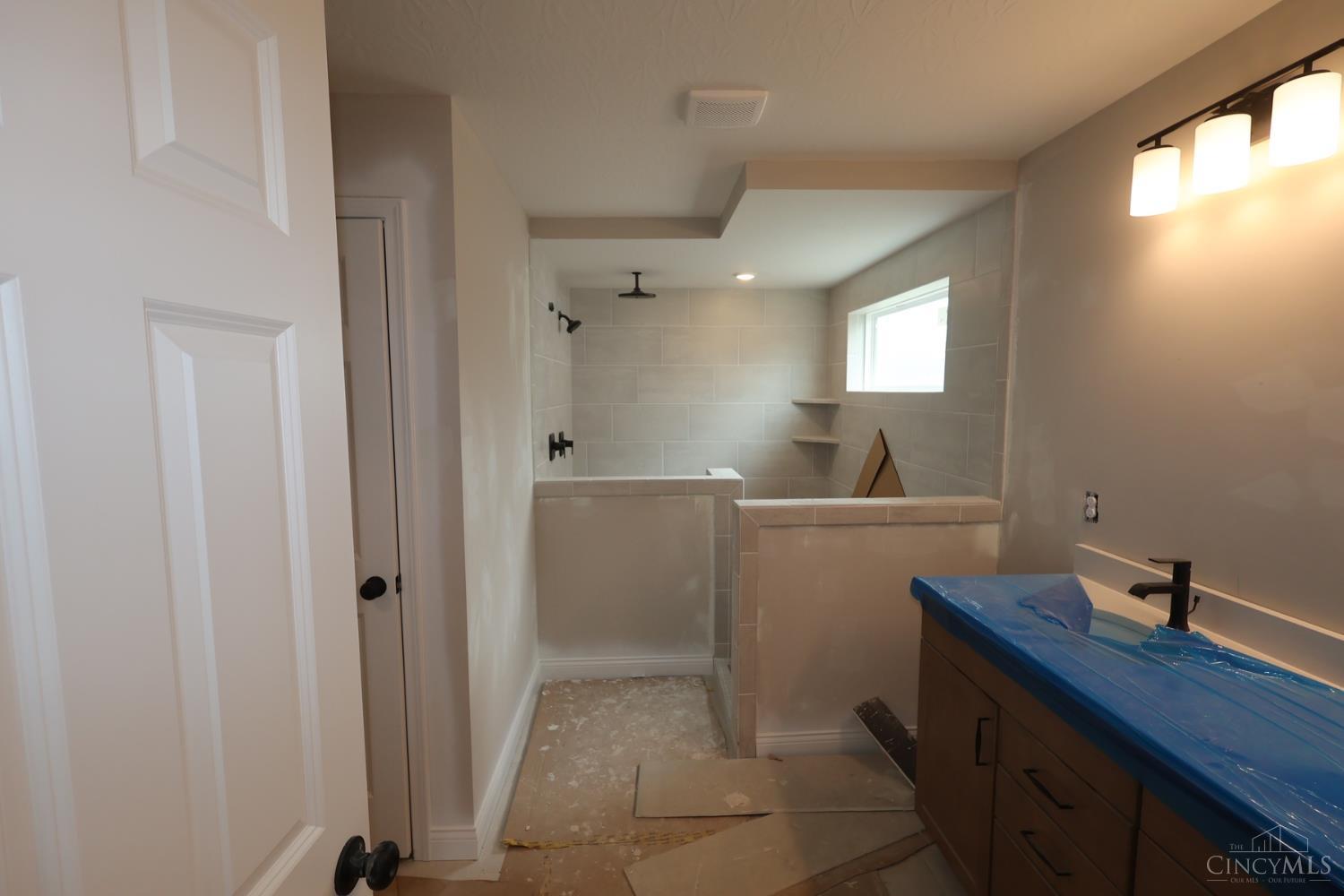 5771 Irwin Drive #140, Green Twp, OH, 45248 — photo 9