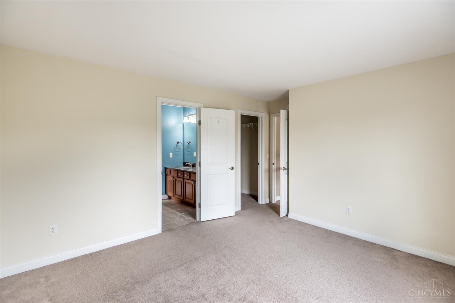 1481 Shaker Run Boulevard, Turtle Creek Twp, OH, 45036 — photo 33
