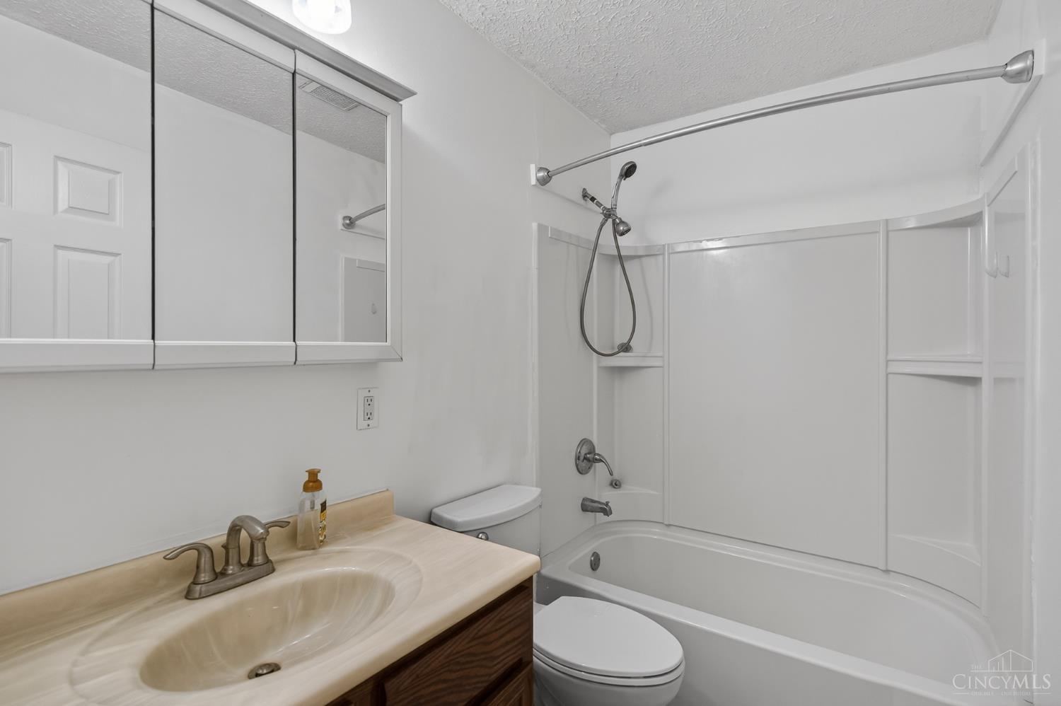 10657 Carolina Trace Road, Harrison Twp, OH, 45030 — photo 27