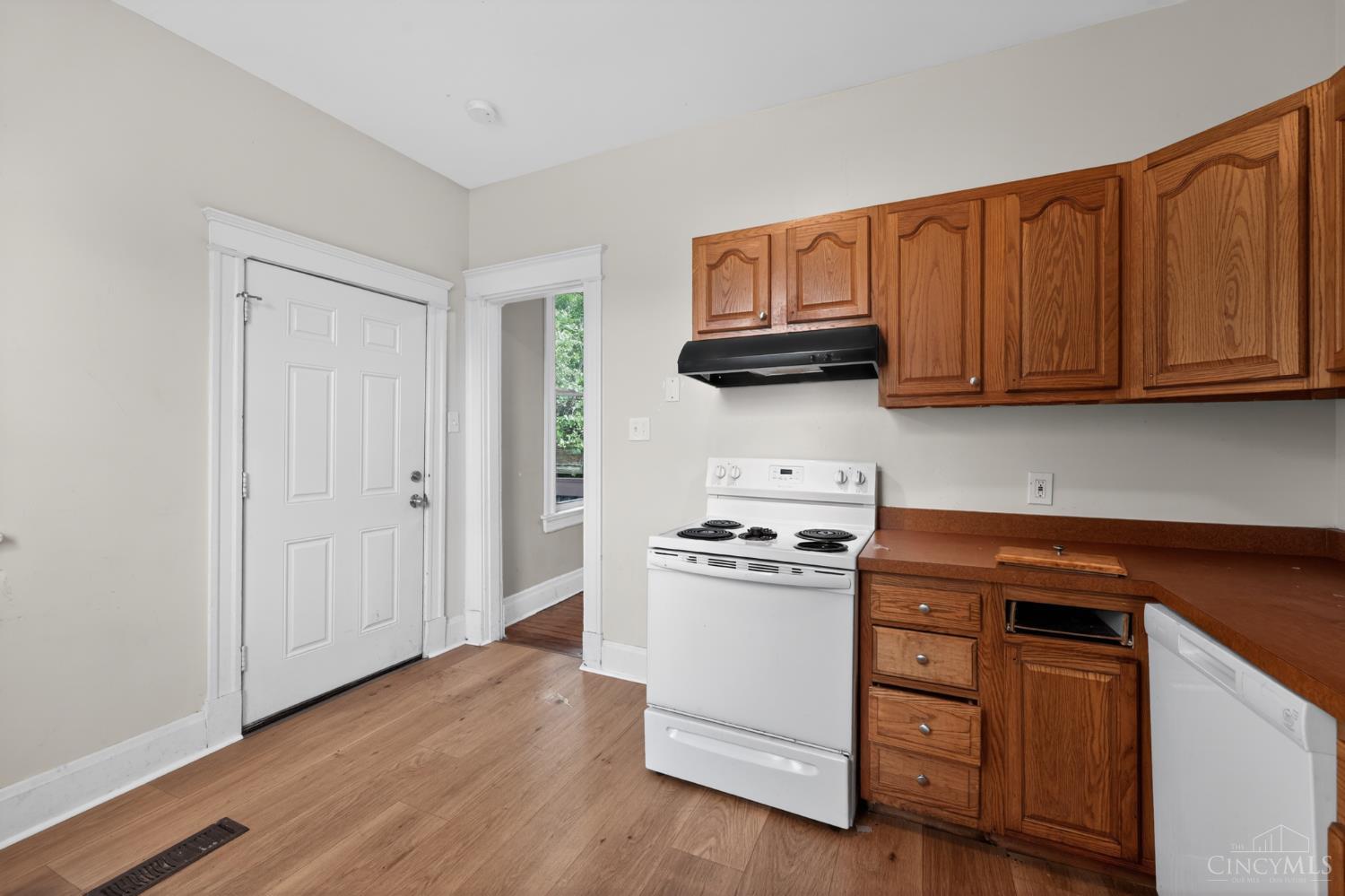 3118 Sunshine Avenue, Cincinnati, OH, 45211 — photo 14
