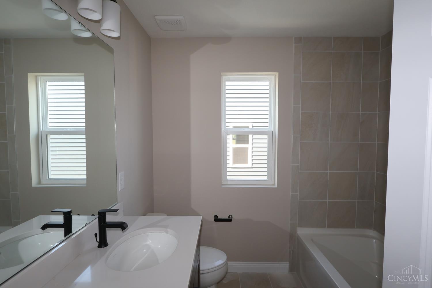 240 Tilly View #0005, Springboro, OH, 45066 — photo 10