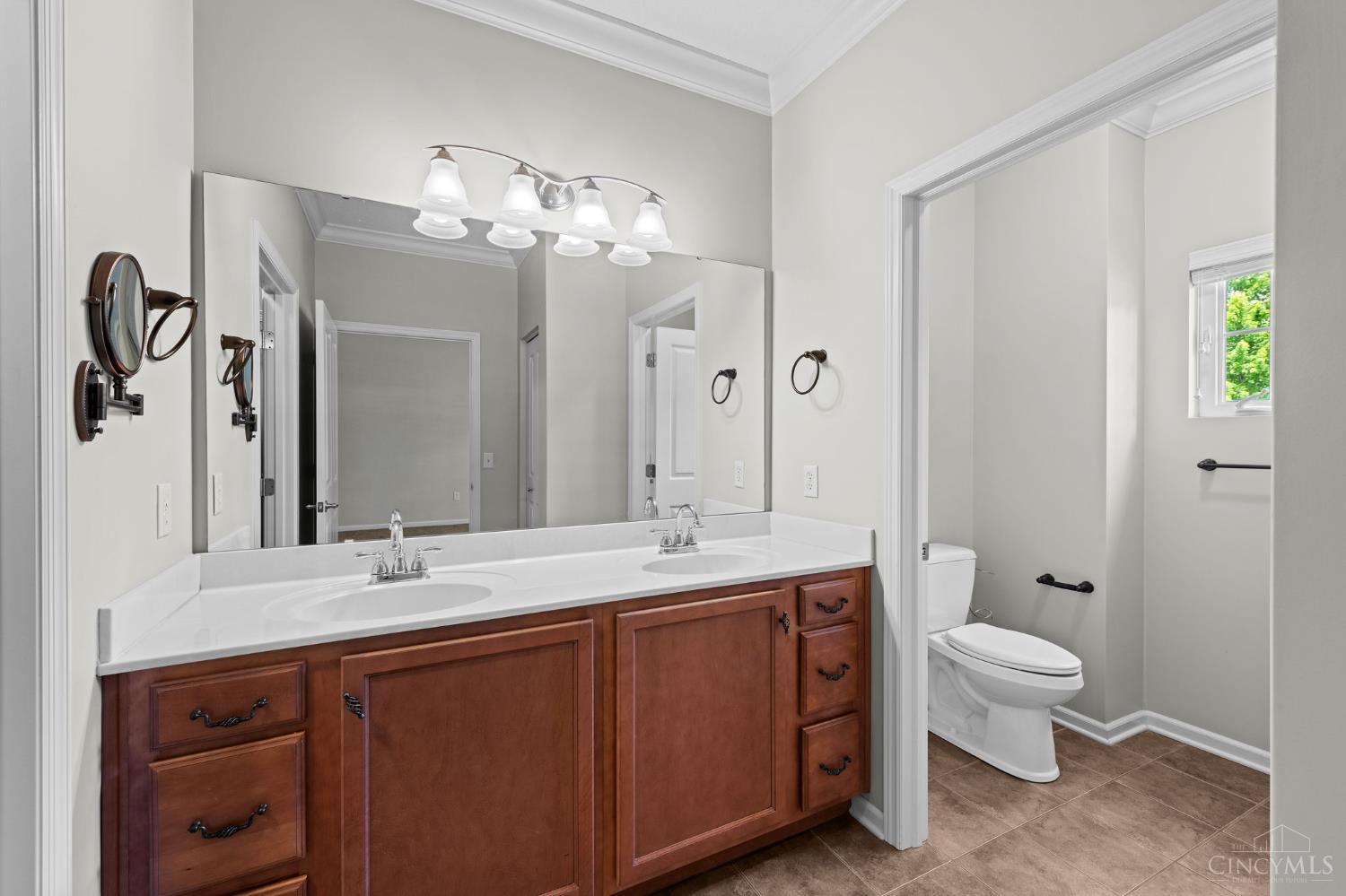 7151 Liberty Grand Drive, Liberty Twp, OH, 45069 — photo 13
