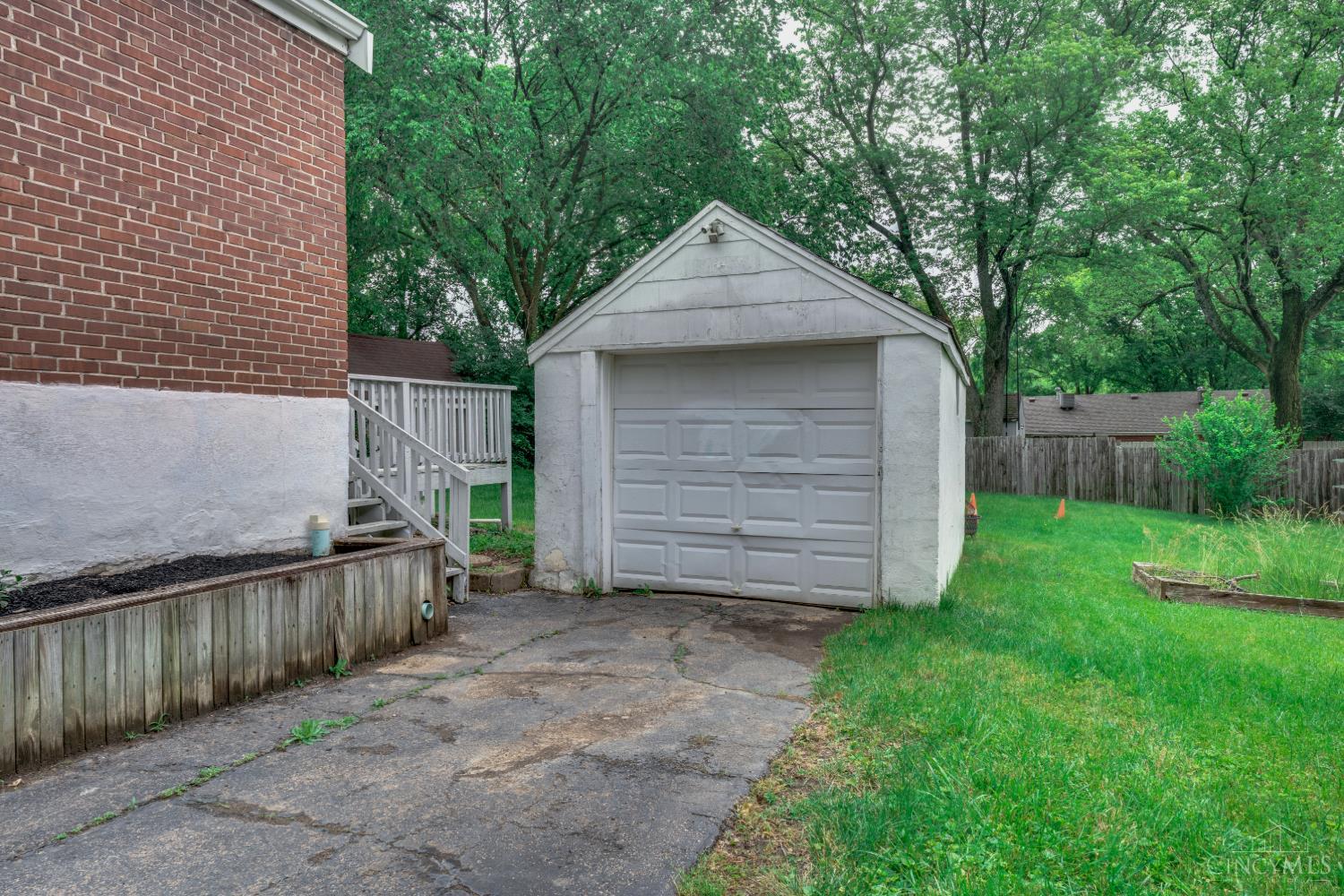7214 Osceola, Madeira, OH, 45243 — photo 21
